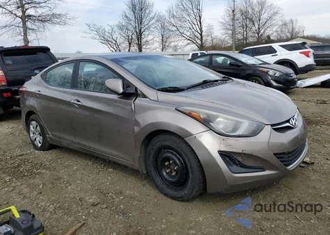 2016 Hyundai Elantra Se z USA, uszkodzony, nr VIN 5NPDH4AE5GH778092
